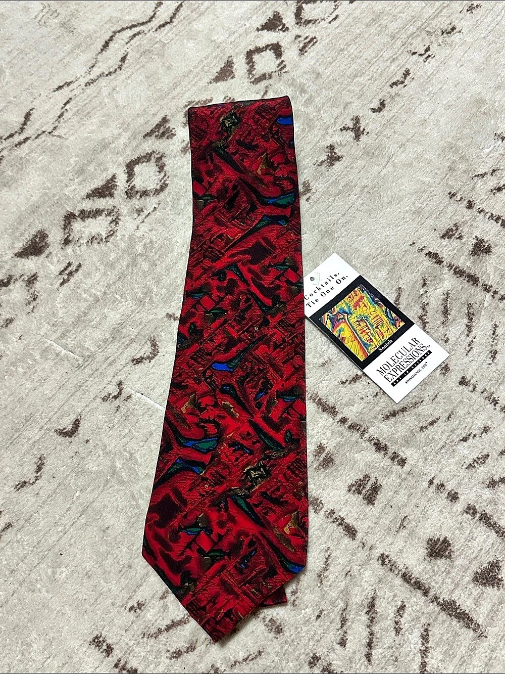 VTG Stonehenge Molecular Expressions Silk Abstract Tie in Red & Black NWT